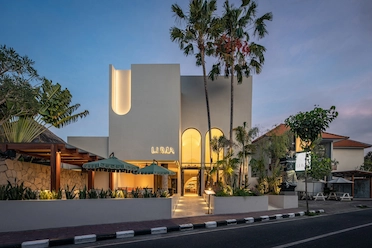 LUMA Canggu – A Friendship Forged in Kitchens, Reignited in Bali LUMA Canggu – A Friendship Forged in Kitchens, Reignited in Bali