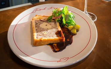 French Kiss Bali: Pâté en Croûte – A French Culinary Icon French Kiss Bali: Pâté en Croûte – A French Culinary Icon
