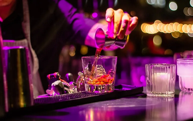 The-Best-Bars-and-Lounges-in-the-Kuningan-Area-Jakarta