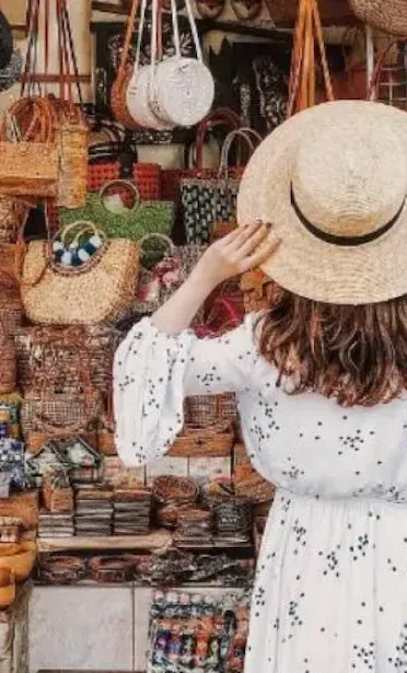 What to Buy? Most Favourite Snacks and Souvenirs Shopping in Bali