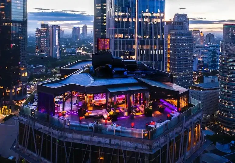 Best-Rooftop-in-Jakarta