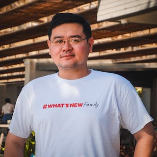 Stallone Tjia What’s New Indonesia Editor / Copywriter  