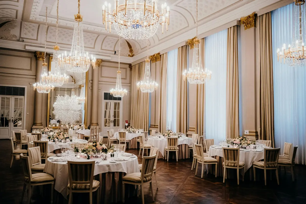 yogyakartas_most_stunning_hotel_ballrooms