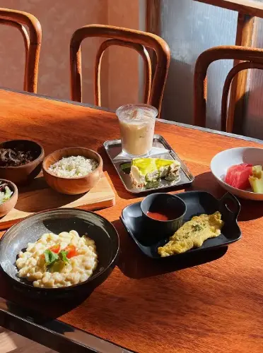 Breakfast Set Menu at Parma