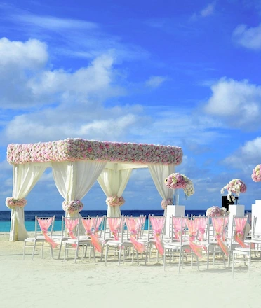 Gorgeous Wedding Setting by the Beach