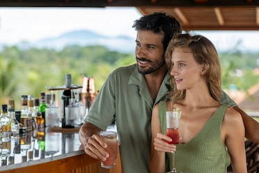 Higher Level Lounge – Cocktails, Bites & Good Times in Ubud
