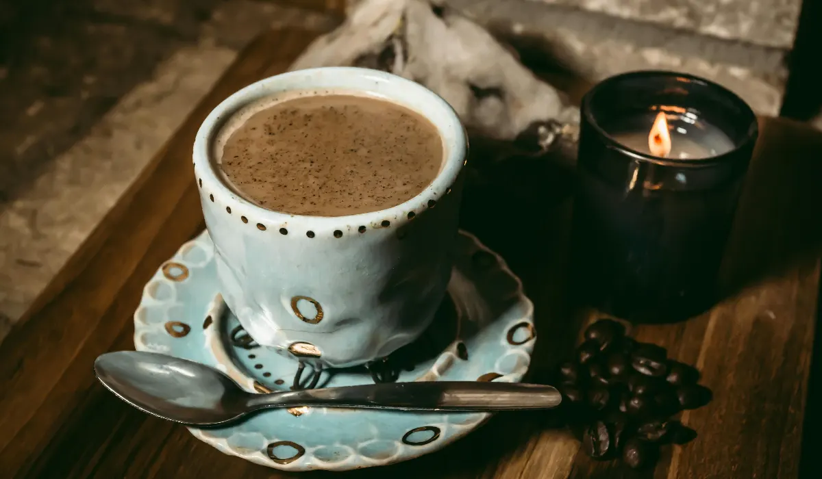 best vintage cafes bandung