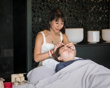 Alila Villas Uluwatu Welcomes Dr. Lim Xiang Jun, Modern Traditional Doctor 