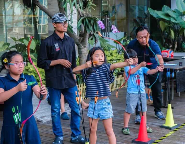 Archery class