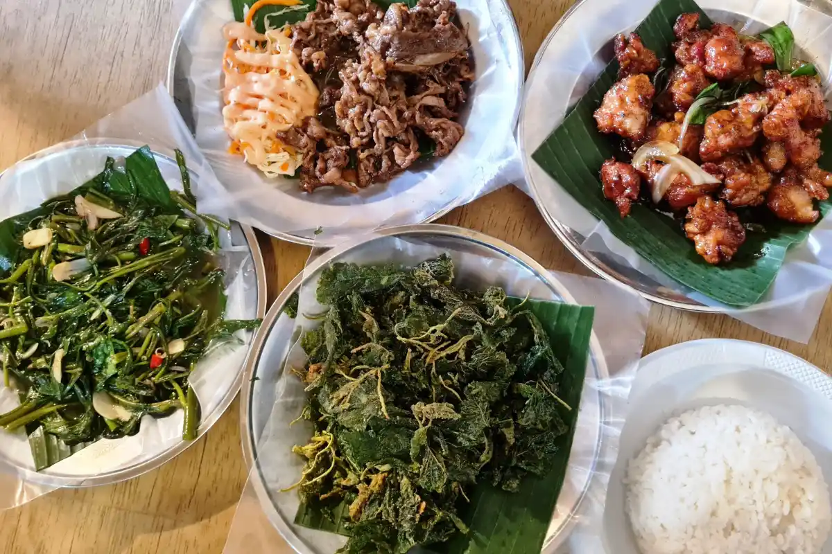 Kedai Penuh Nikmat