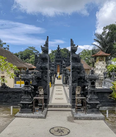 Pura Puncak Mundi Intricate Gate Pura Puncak Mundi Intricate Gate