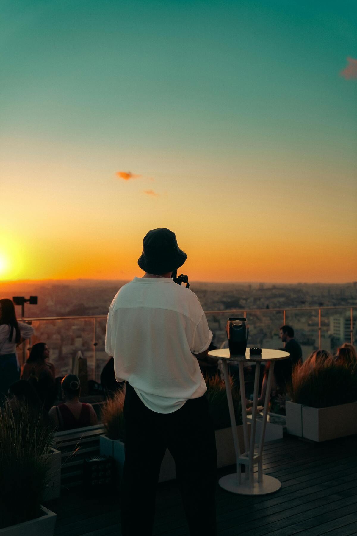 the_coolest_rooftop_bars_in_yogyakarta