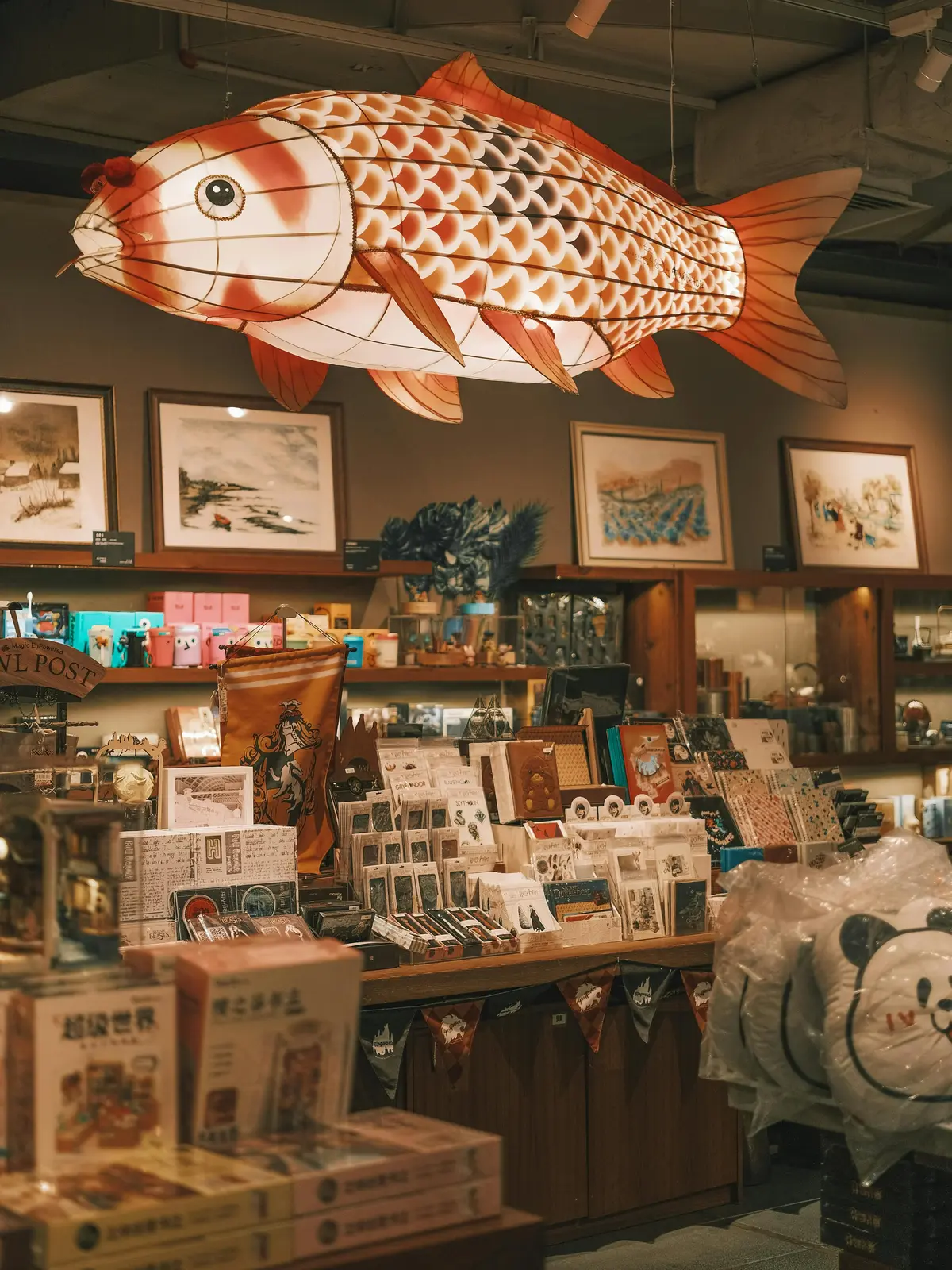 authentic_souvenirs_and_local_gift_shops_in_yogyakarta