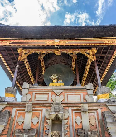 Pura Penataran Sasih and its Bronze Moon Relic