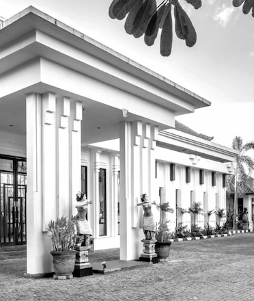 Inna Bali Heritage Hotel Front