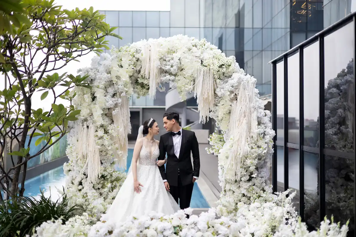 Vertu and Yello Hotel Harmoni Jakarta