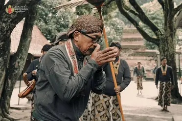Abdi_Dalem_Keraton_Yogyakarta_A_Legacy_of_Loyalty_and_Devotion