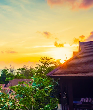 Villa With Sea View and Verdant Surroundings