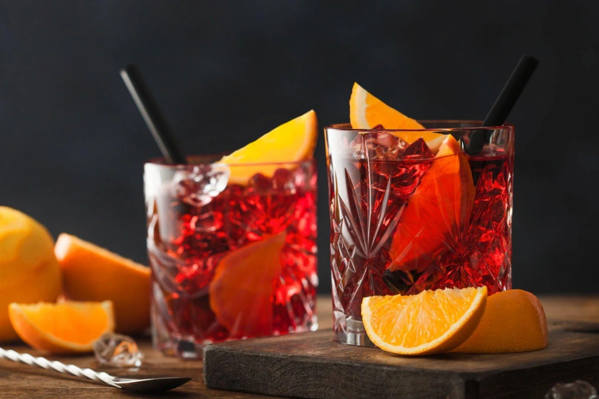 Deluxe Looking Negroni