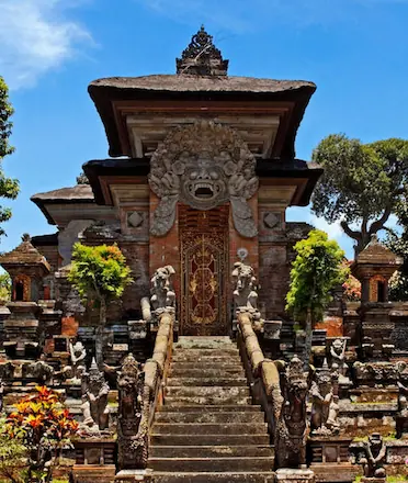 Pura Samuan Tiga Intricate Gate