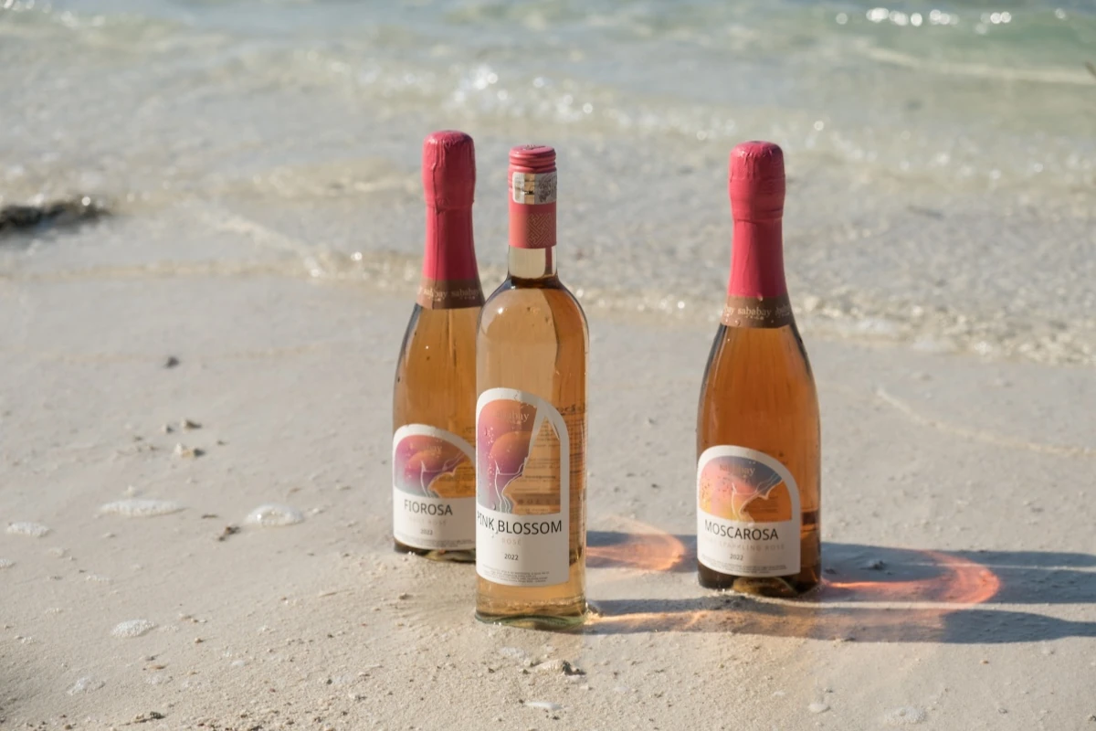 Trio Rose Series Sababay