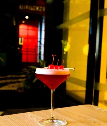 Eclipse bar
