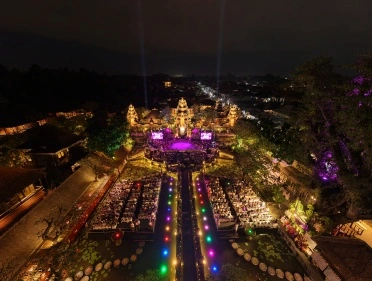 Countdown_New_Year_at_The_Cafe_Lotus_Ubud