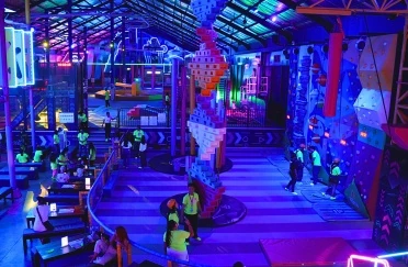 Galaxy-Glow-Party-AeroXSpace