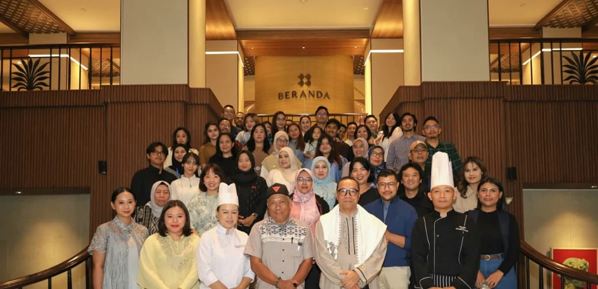 Kampung Ramadan at Mangkuluhur