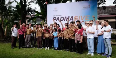 Padma_Hotel_Semarang_Supports_Visually_Impaired_Students