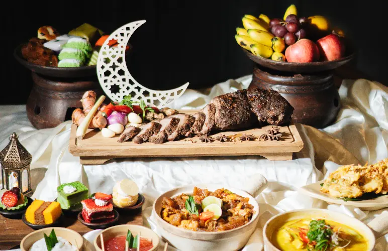 Riung Carita Iftar Buffet Deals at Courtyard by Marriott Bandung Dago