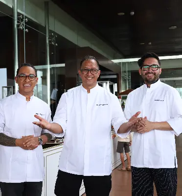 Chef Norman Ismail, Chef Degan Septoadji, and Chef Setro Widyarto