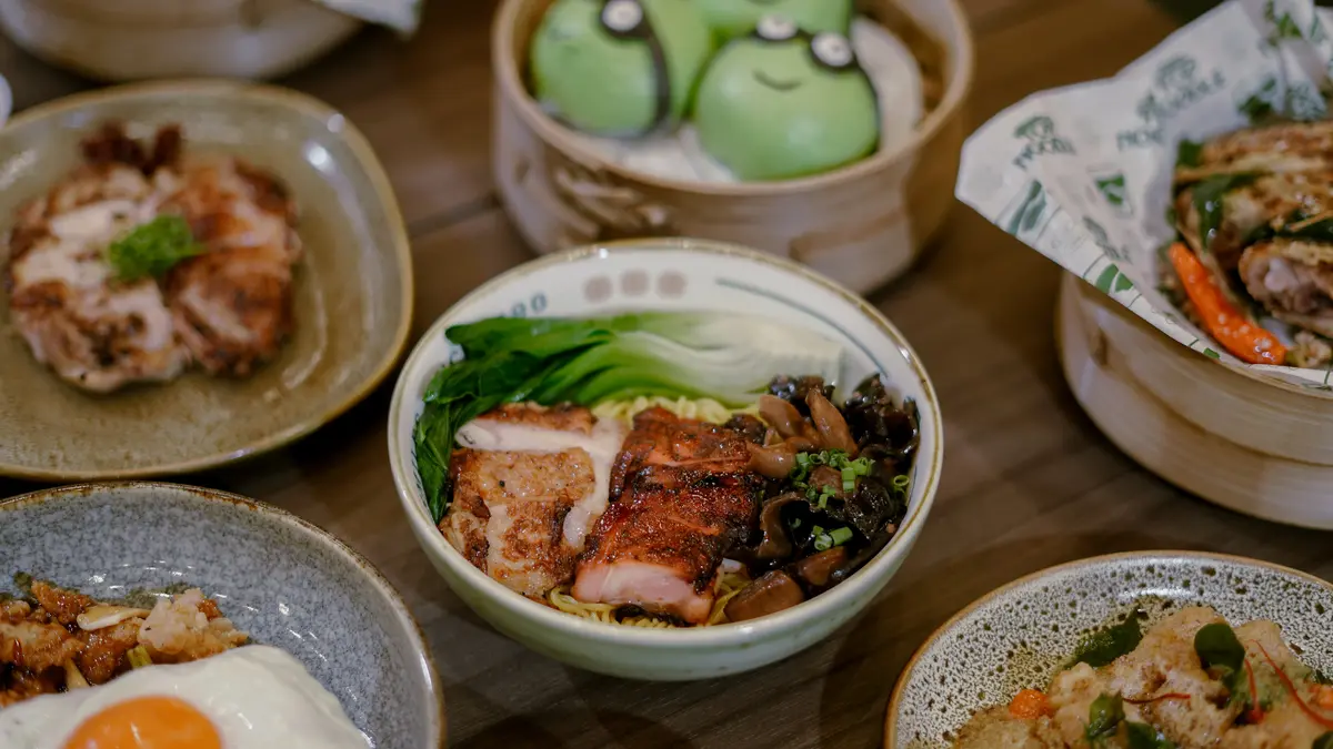 Top_Noodle_Pakuwon_Mall_Dining_Experience_Amidst_Togetherness