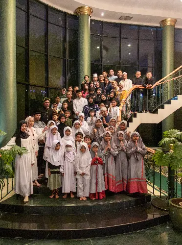 Iftar dinner photo session at ARTOTEL Suites Aquilla