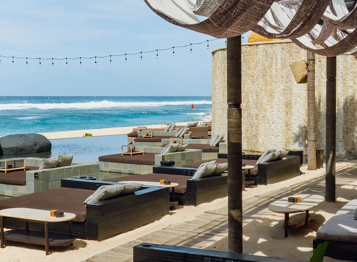 Best Beach Club in Uluwatu Bali