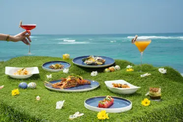 Easter-Brunch-at-Roosterfish-Beach-Club