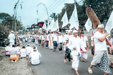 Melasti Ceremony in Bali: A Guide to the Nyepi Purification Ritual