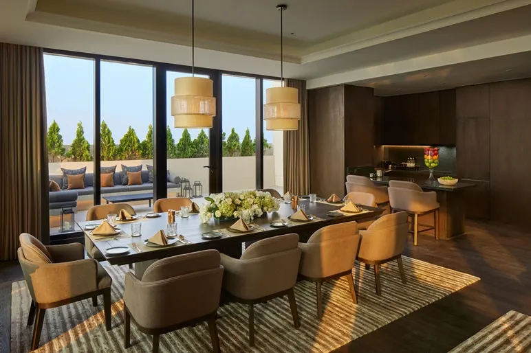 Dining area Hotel Tentrem Jakarta 