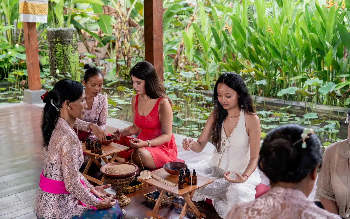 Incense-Making-Arkamara-Dijiwa-Ubud
