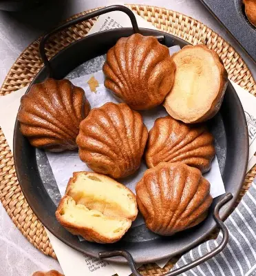 Butter Tteok on a plate