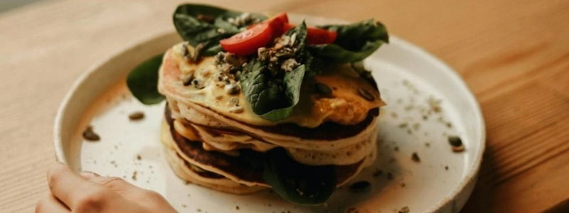Food_on_a_table