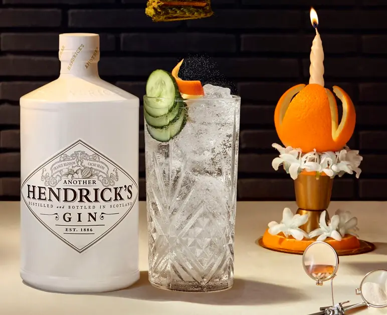 Hendricks Mirrored 