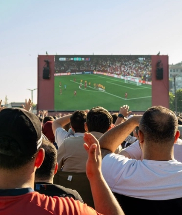 Watching_world_cup