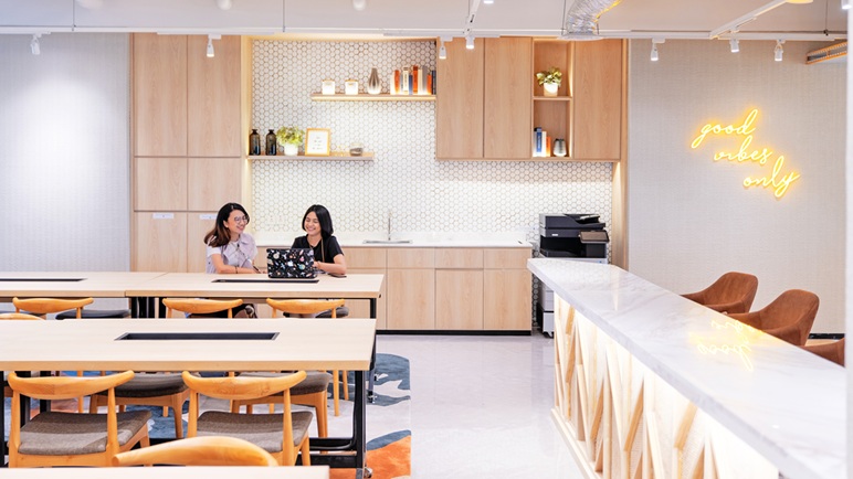 coworking ambience 