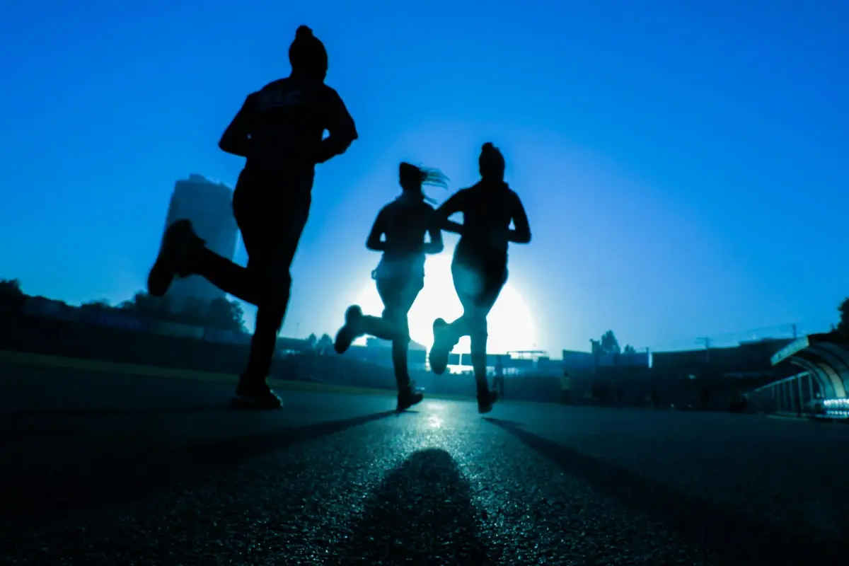 people running