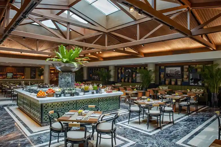 Signatures Restaurant 