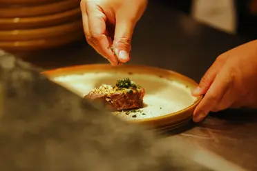 Fine_dining_experience