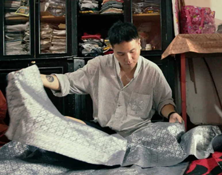 Reinventing Tenun