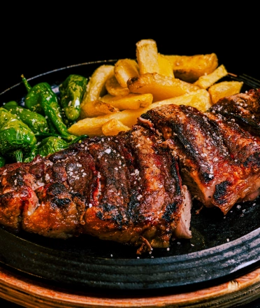 a_juicy_steak
