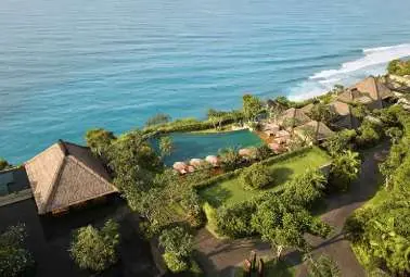 resort in bali by the ocean